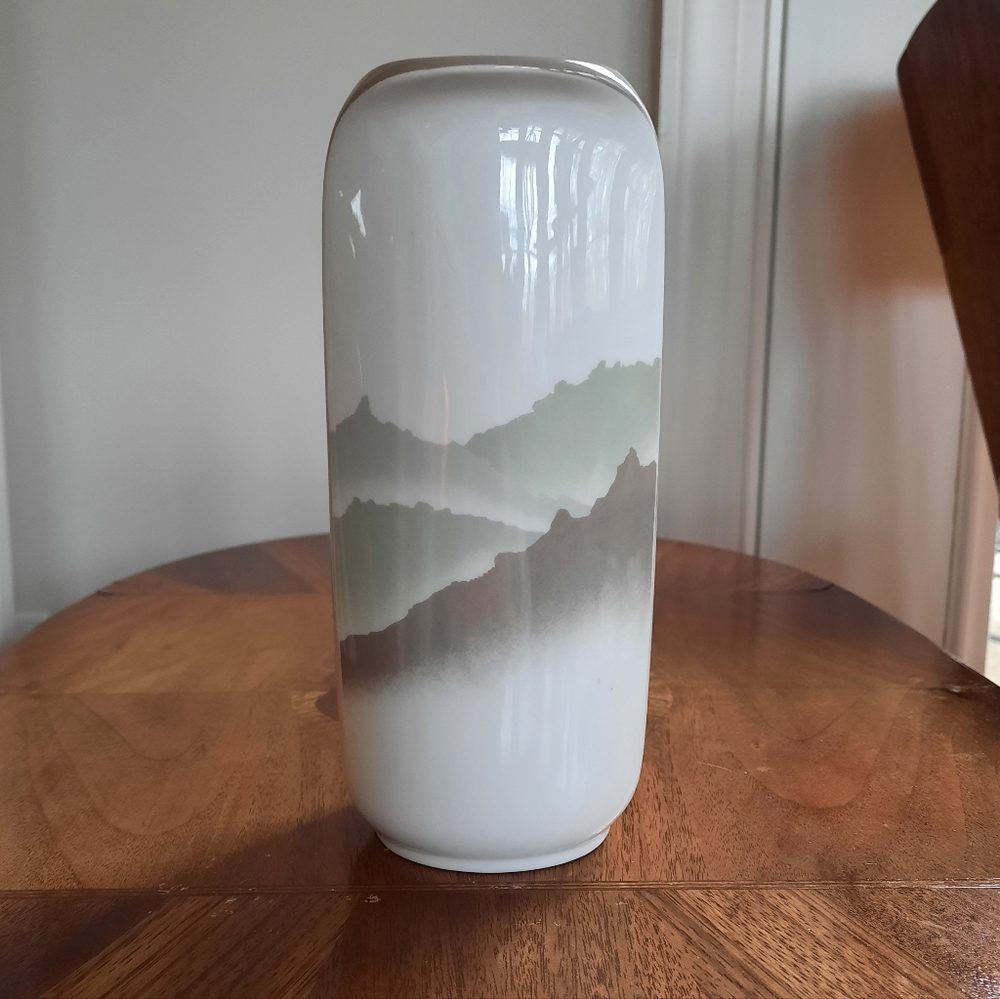 Vintage AK Kaiser Montana West Germany Mid Century Porcelain Vase